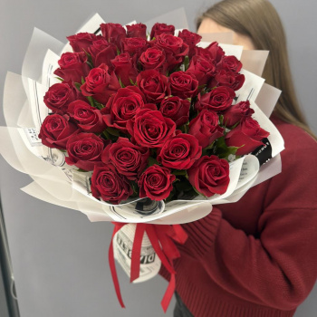 35 роз