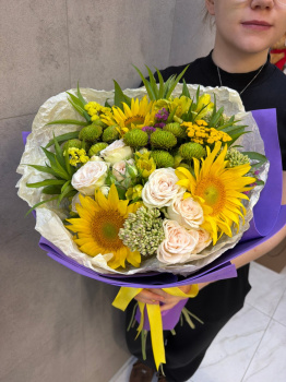 Букет из подсолнухов