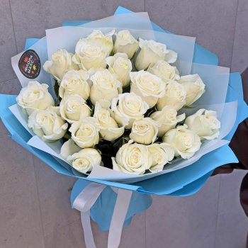 25 роз